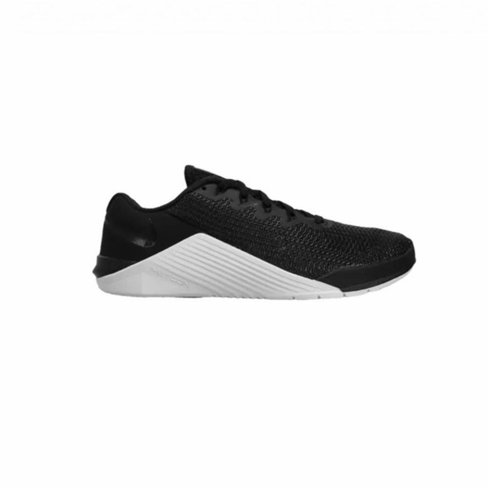 Nike Women's Metcon 5 Black White Training Shoes AO2982-010 Size 12 EUC